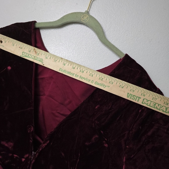 Cachet 20W Burgundy Satin and Velvet Short Sleeved Dress Empire Cherry Girl - Picture 12 of 13